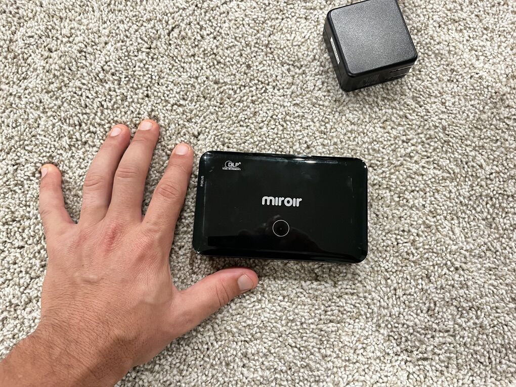 Mirror Mini-Projector (HDMI, 200 Lumens)