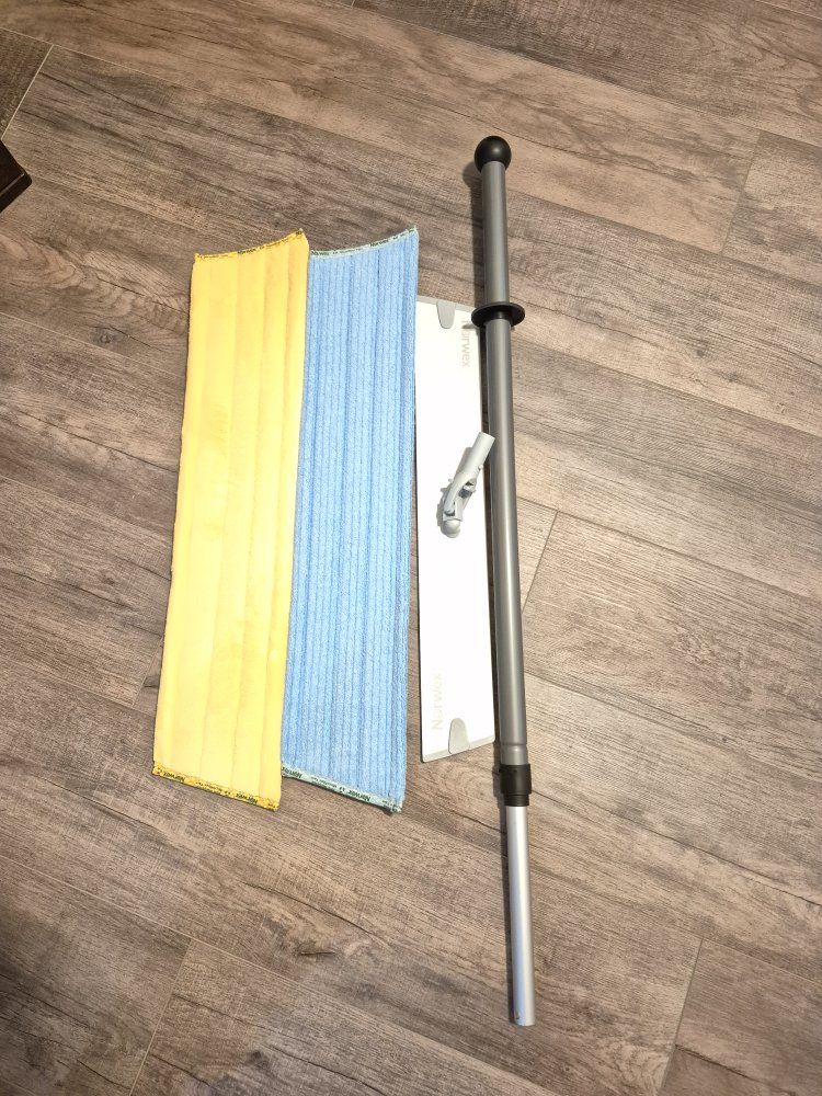 Norwex XL size microfiber mop, new!