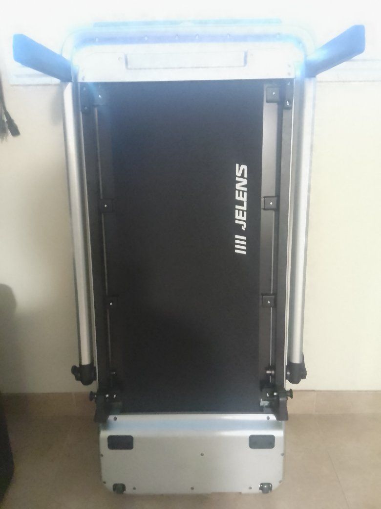 Main image 5