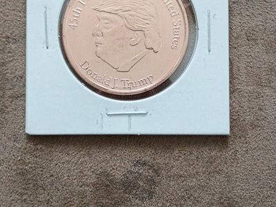 Donald J. Trump 45th President Commemorative Coin - Copper Finish Political Collectible