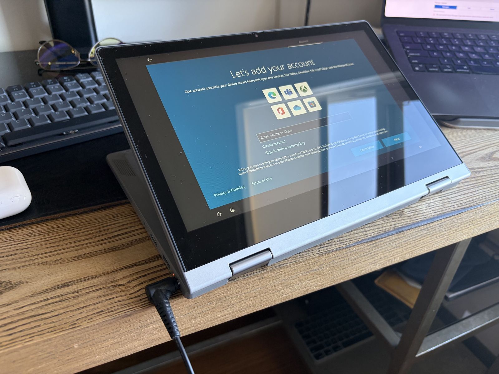 Lenovo IdeaPad Flex 3 11.6" 2-in-1 Touchscreen, 1080p IPS, 128GB, 92% Battery Health