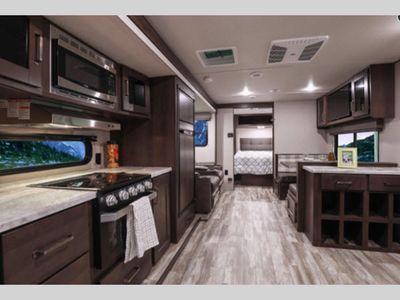 Used 2021 Grand Design Transcend Xplor 240ML