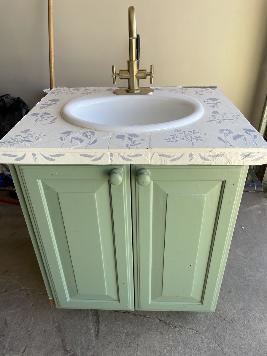 28 Inch Vanity Cabinet