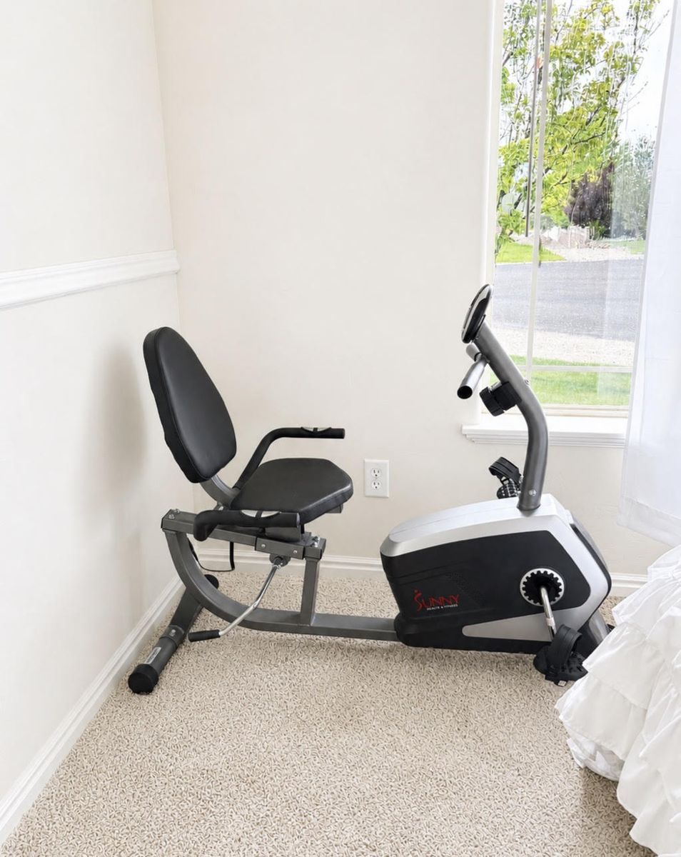 Sunny Exercise Bike recumbent indoor stationary bike equipment
