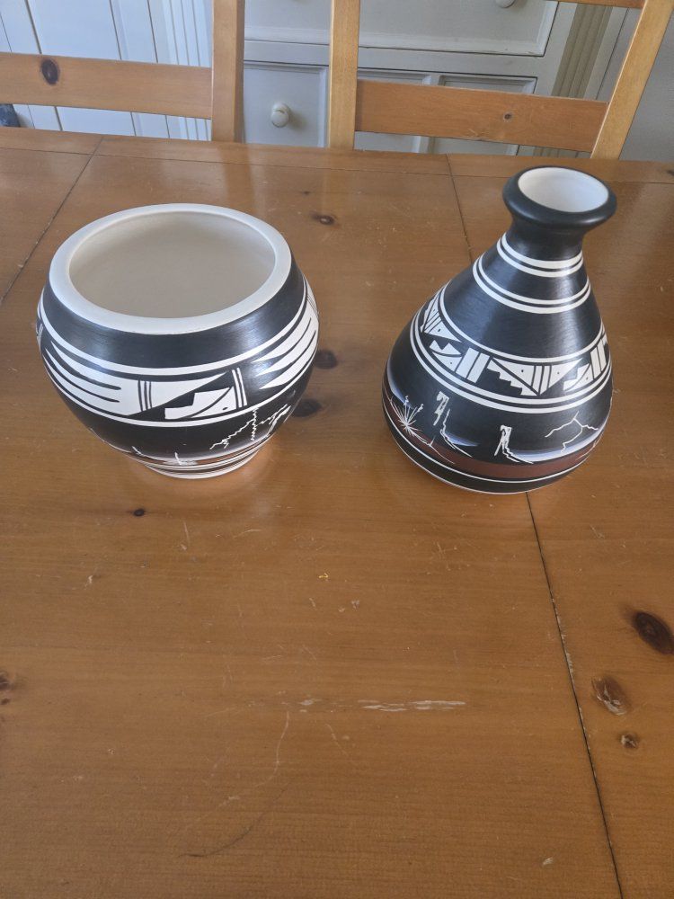 Vintage Navajo "Naatsiilid" etched pottery pieces