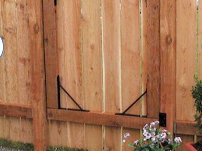 Heavy-Duty Black Metal Gate Corner Brackets and Hinges hardware Set