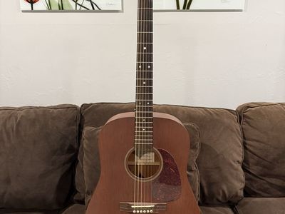 Martin D15 2001 - open to trades