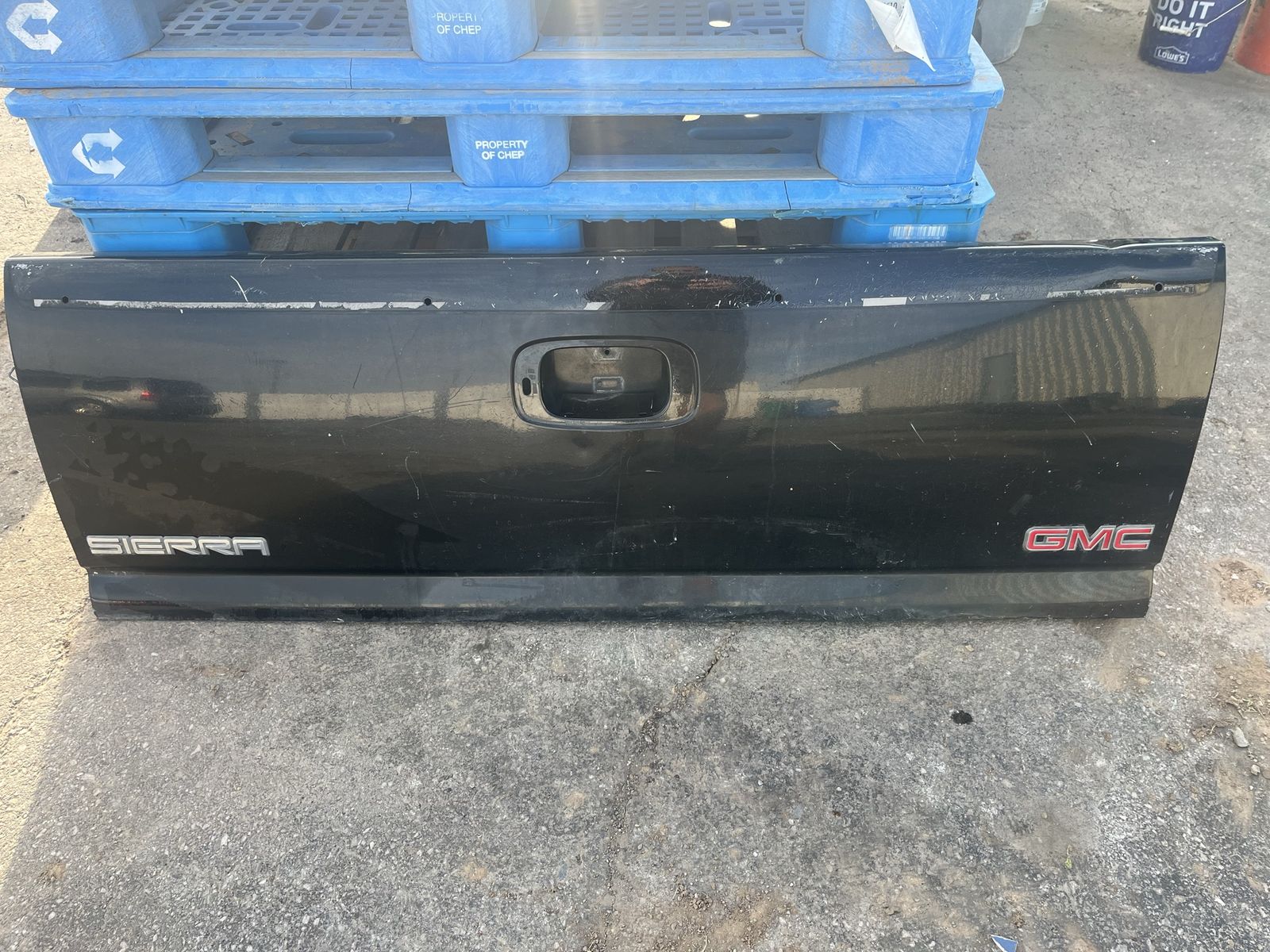 Tailgate for 1999-2007 Chevy/GMC