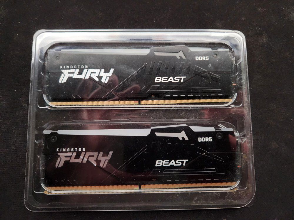 DDR5 16GB 8GB each