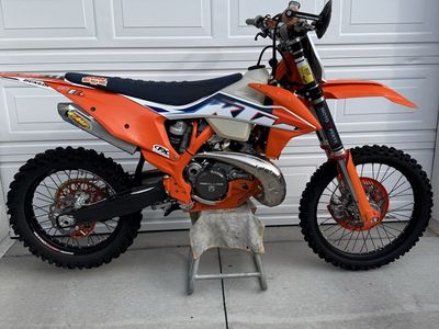 2022 xc 300 ($7000 in add ons)