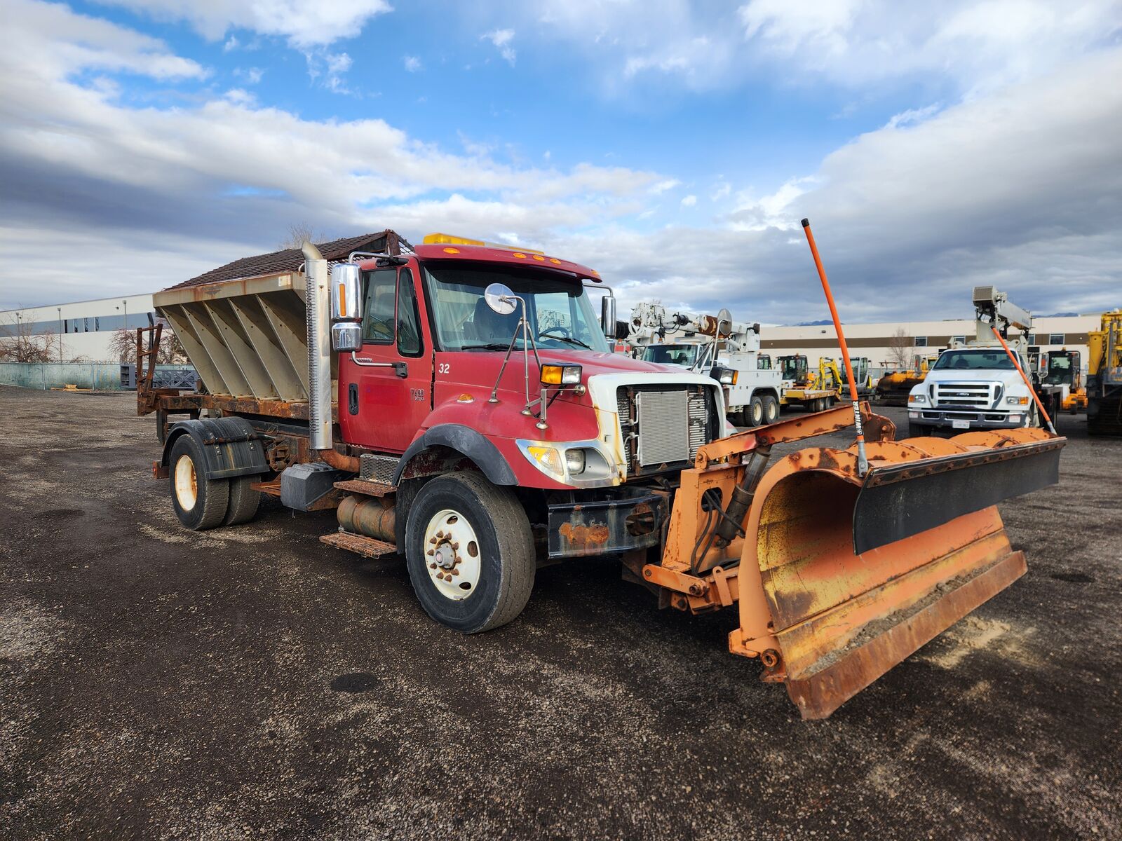 2003 International 7400, Stellar Hooklift, 2 Hours on Rebuilt Engine