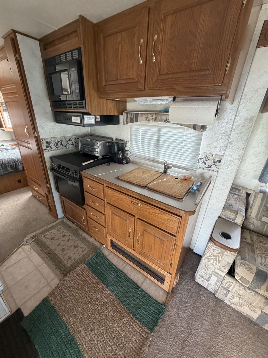 Main image 12