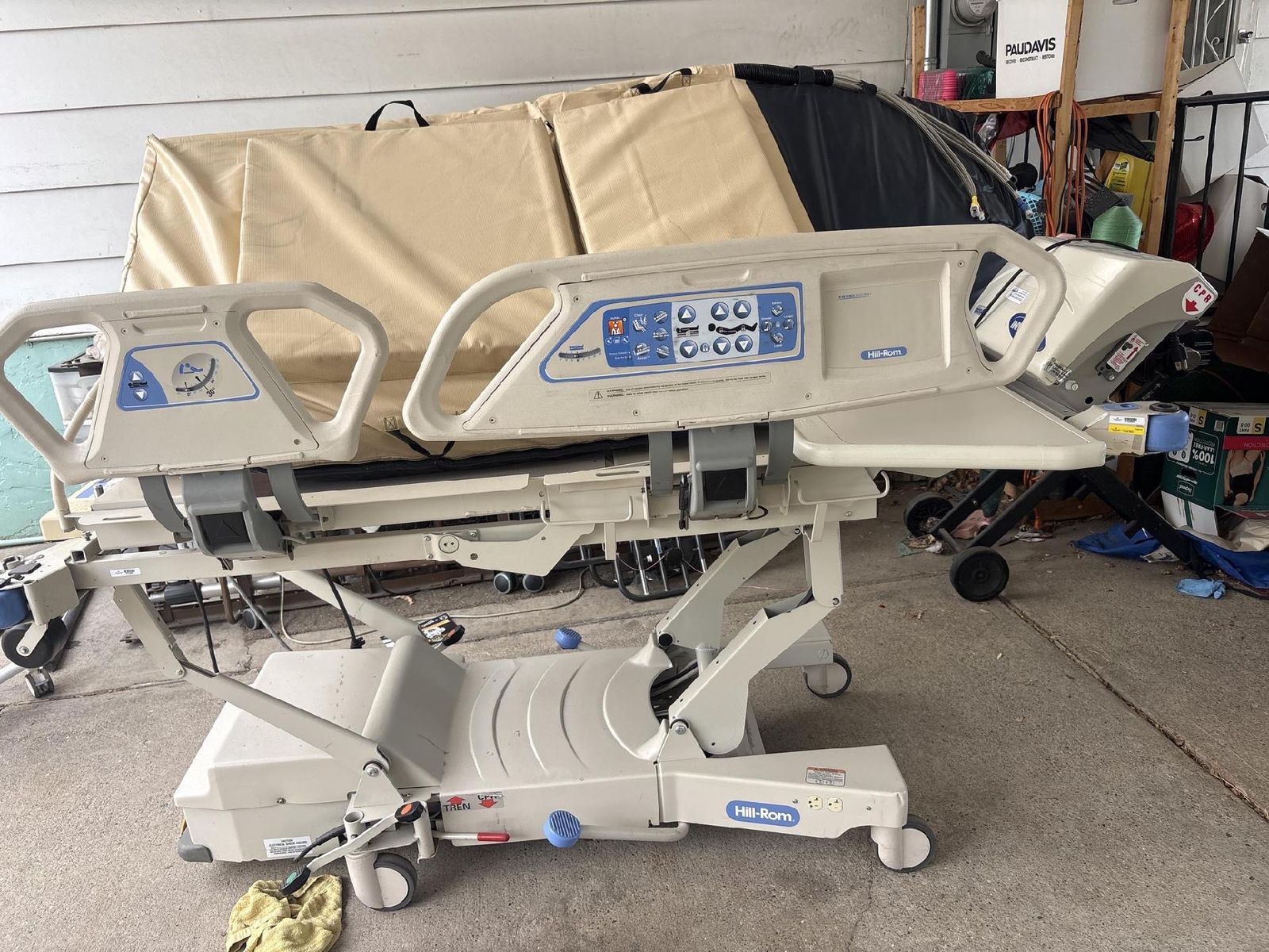 Hill-Rom TotalCare Hospital Bed with Alternating Pressure Mattress System 