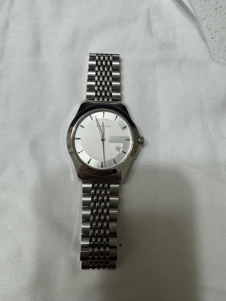 Gucci watch