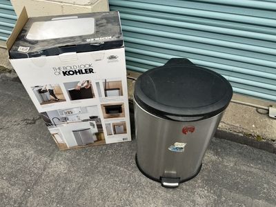 Waste basket