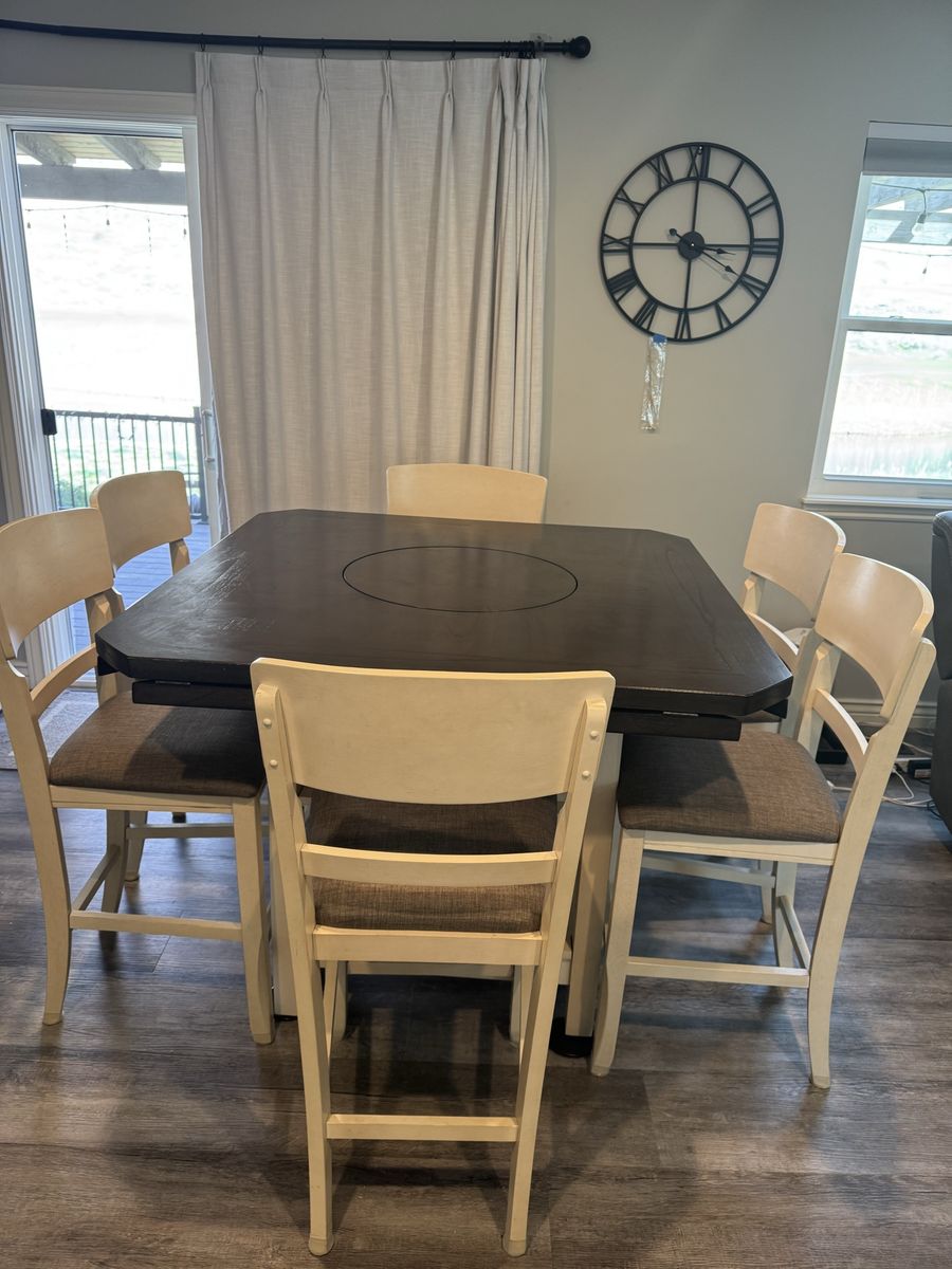 Kitchen Table With 6 Chairs