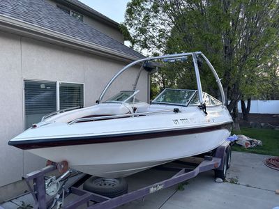 1995 Crownline 202 BR