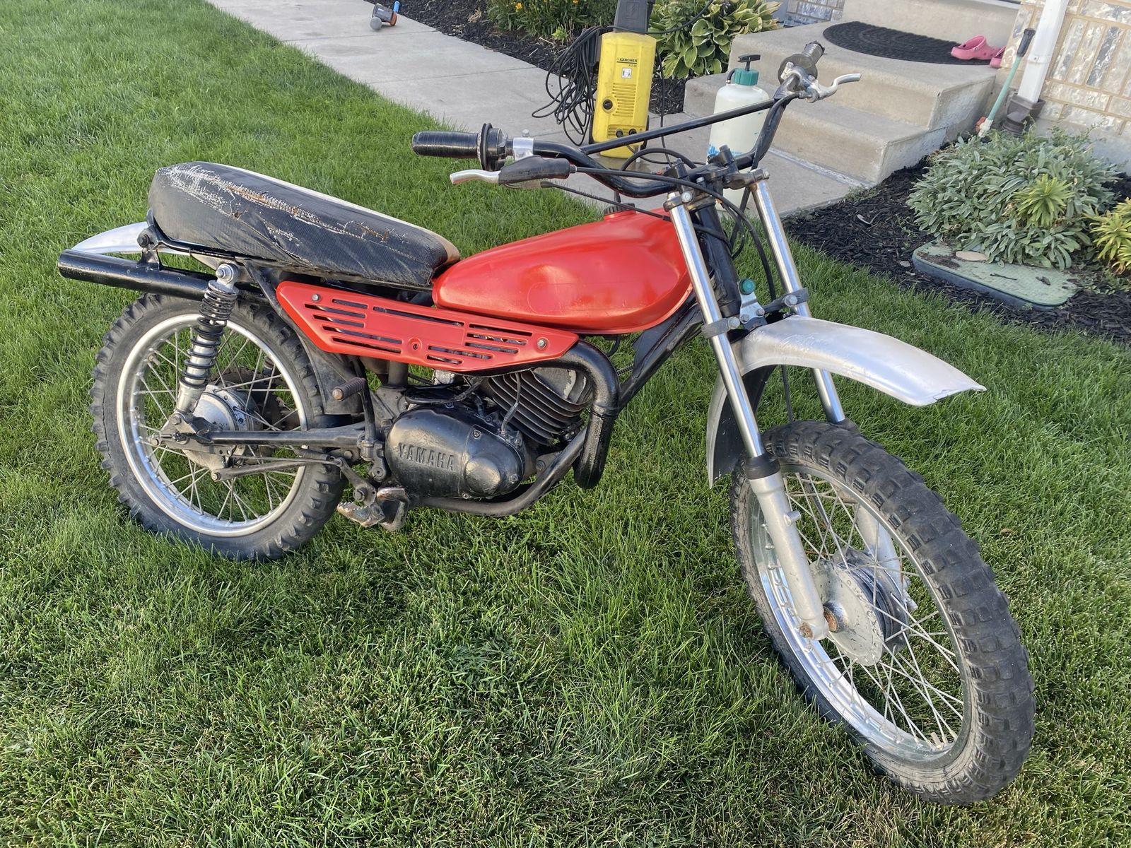 1975 Yamaha DT100