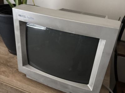 CRT MONITOR
