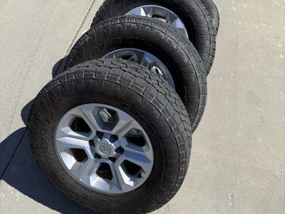 TOYOTA WHEELS AND TIRES