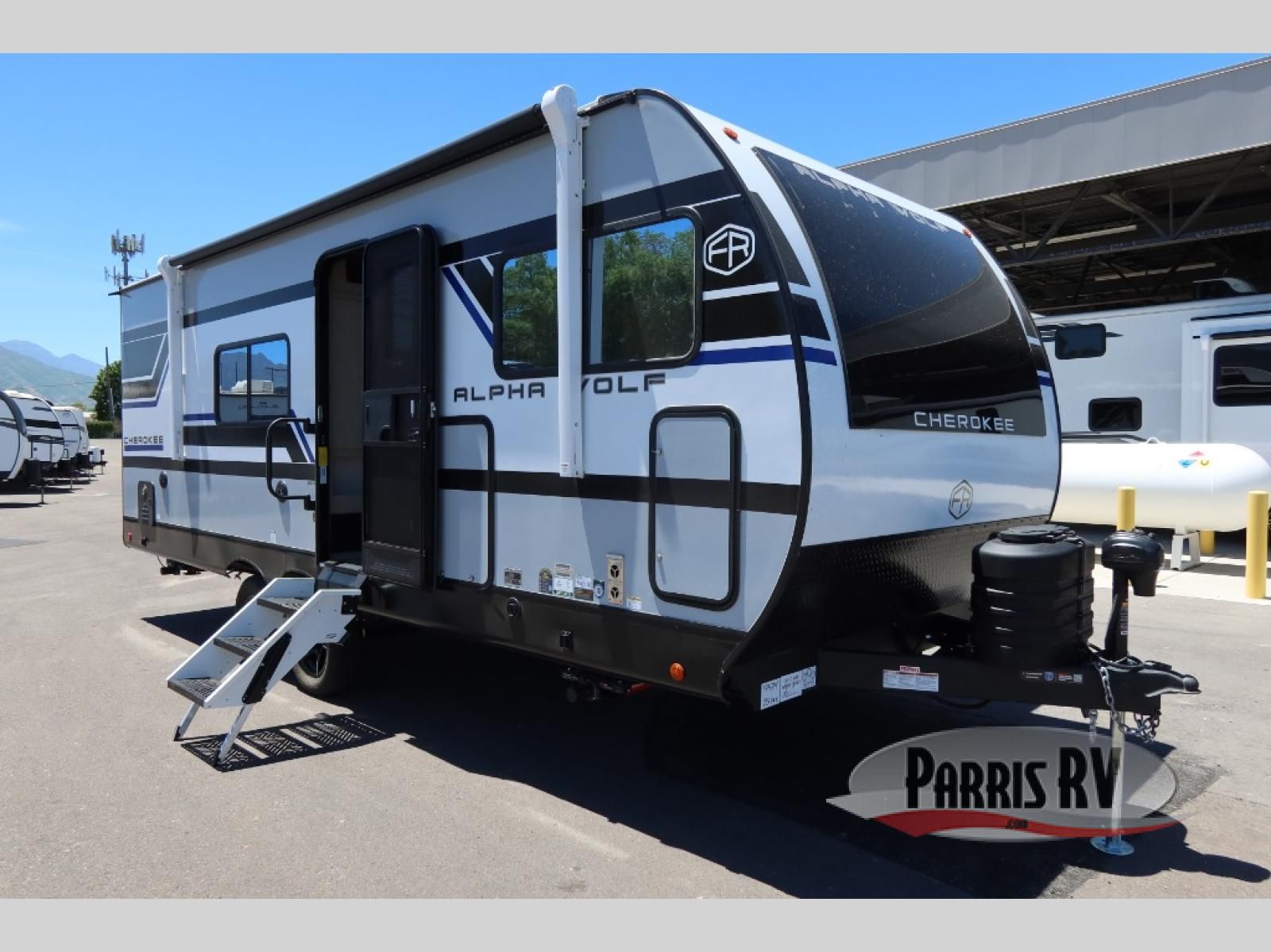 New 2027 Forest River RV Cherokee Alpha Wolf 25FKX