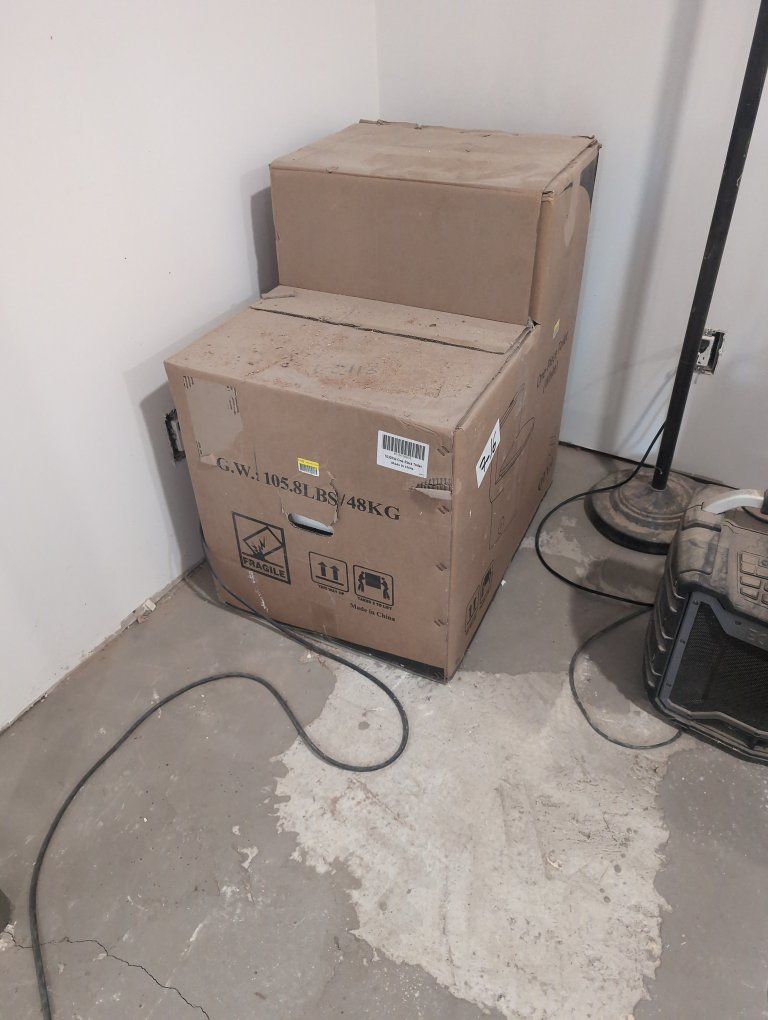Main image 2