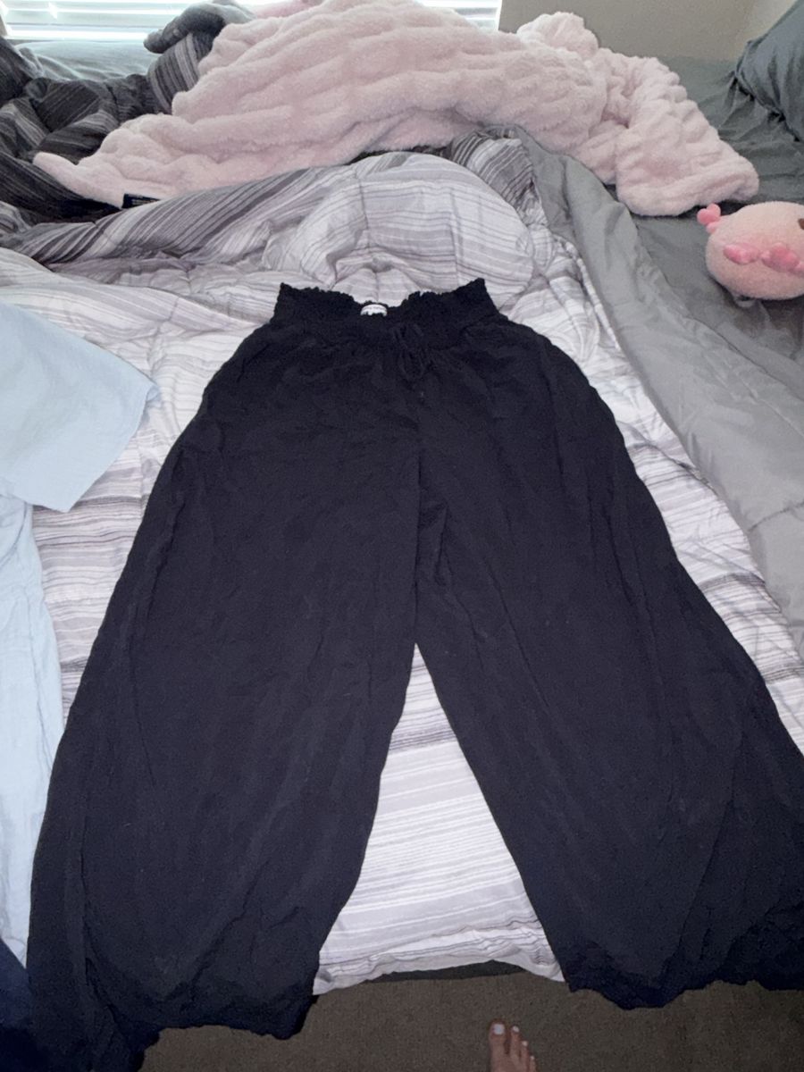 Maternity clothes