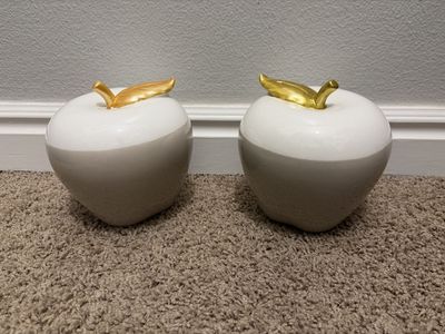 Decorative Ceramic Apple Sculpture Set - White & grey with Gold Leaf Accents, 2-Piece