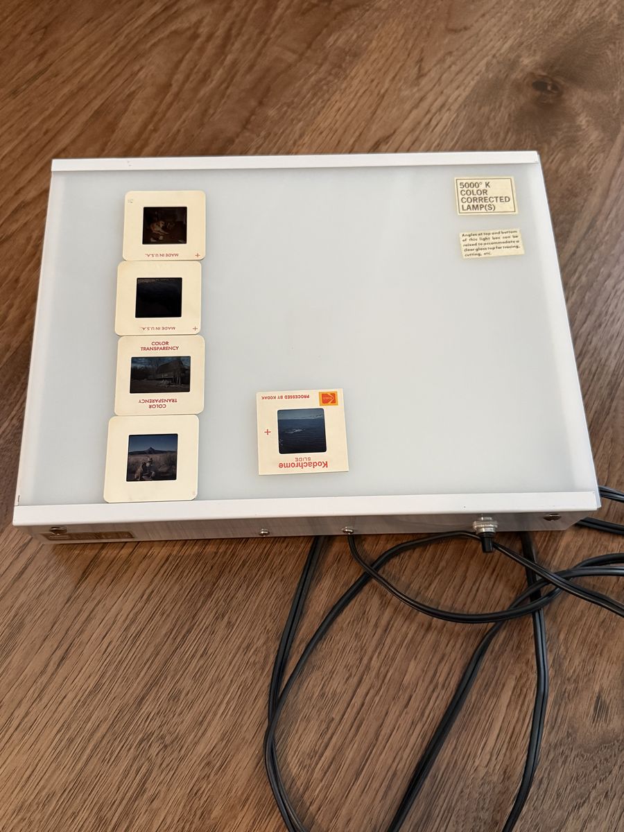 Slide viewer - Logan desk top light box - model no. 810. Like new - hardly used excellent condition. 