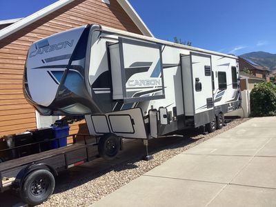 2021 Keystone Carbon 358 fifth wheel toy hauler