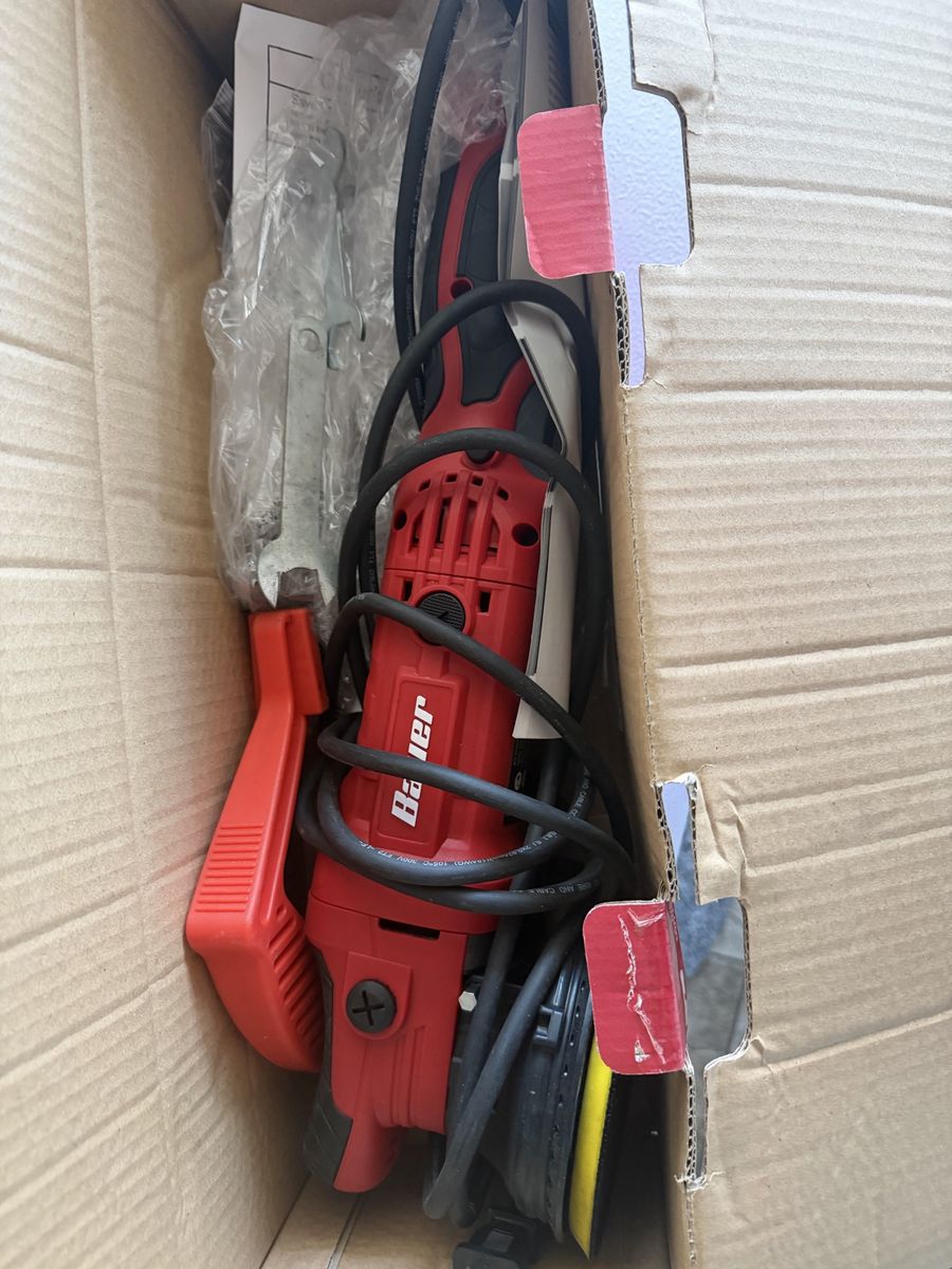 New Bauer 6" Dual Action Random Orbit Polisher with all new pads and polish! cash only!