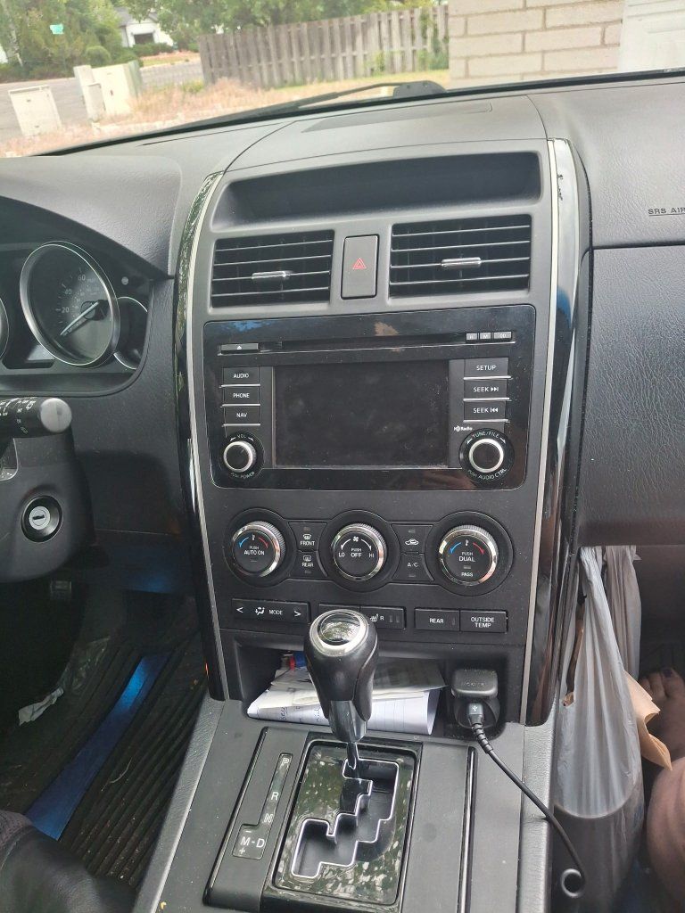 Main image 4