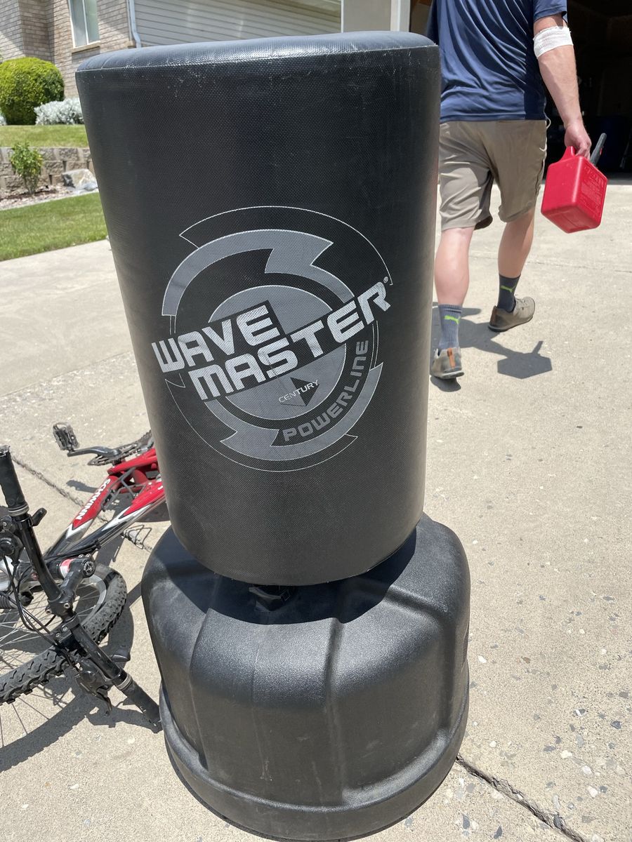 Century Wavemaster Powerline Freestanding Punching Bag