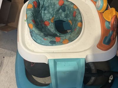 Baby walker