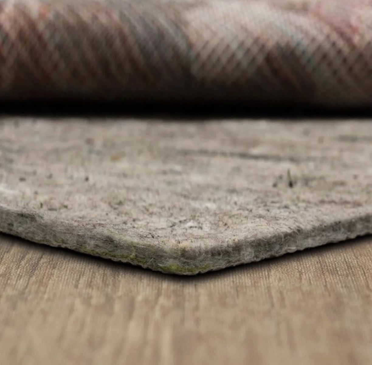 Mohawk Home 12'x15' Dual Surface Grey Felted Reversible Pet Proof Non-Slip Rug Pad. Firm.