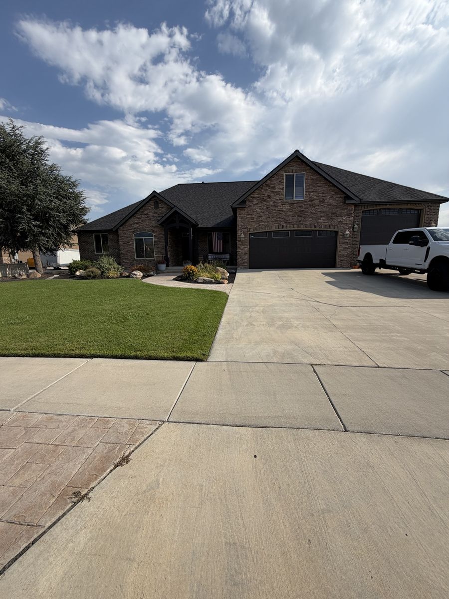 Main image 9