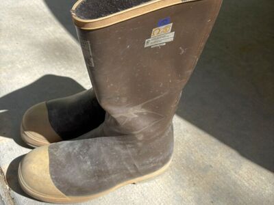 Xtratuff Steel Toe Boots - Size 8 Mens