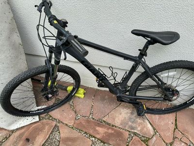 Giant Mountain Bike for Sale