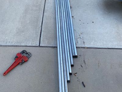3/4" Galvanized pipe, floor flange, elbow, Tee, 90 degree, fittings