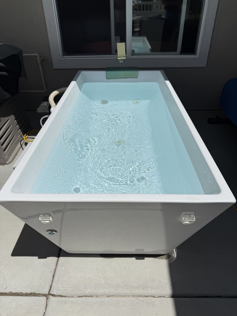 FOR SALE: Plunge Cold Plunge (1st Generation) – Excellent Condition