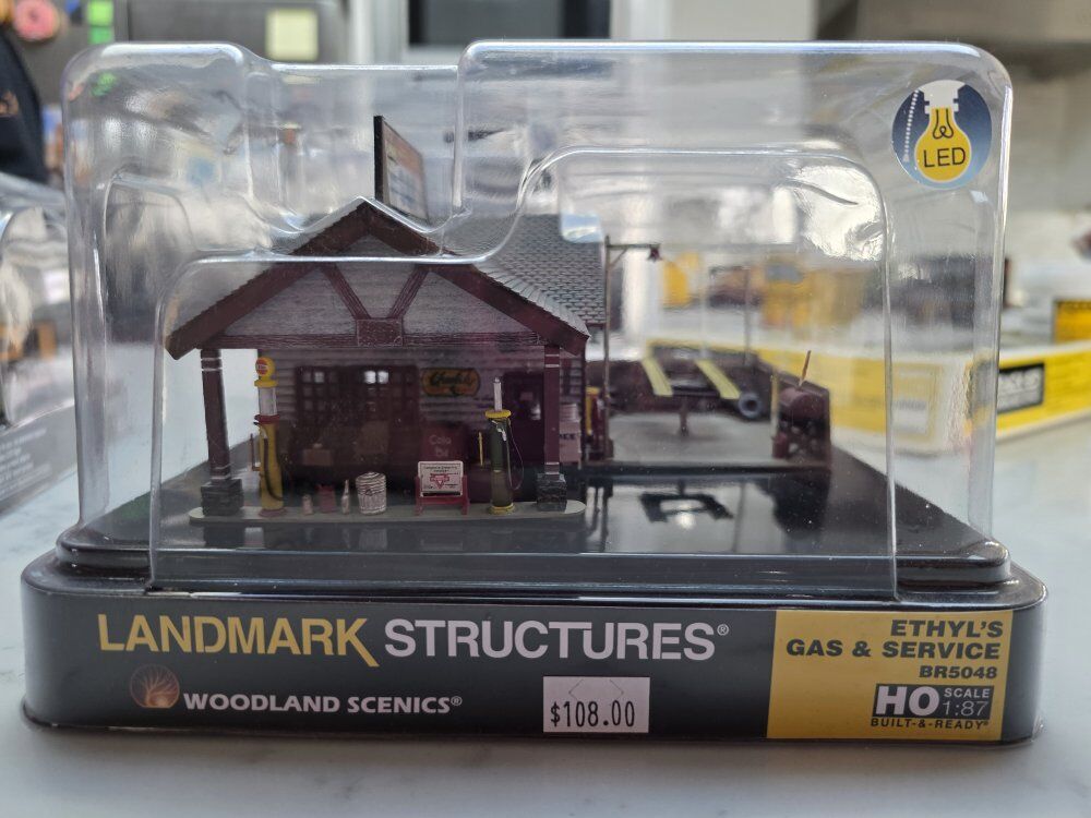 Landmark Structures Ethyl's Gas & Service