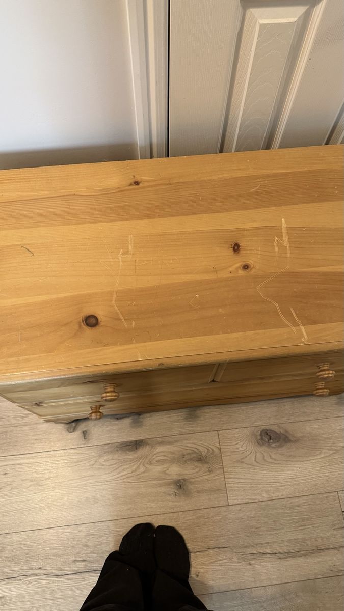 Main image 3