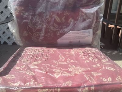 New, cushions for 4 chairs.