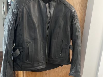 Street & Steel Athena Women's Leather Motorcycle Jacket