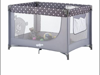 Pamo Babe portable play pen