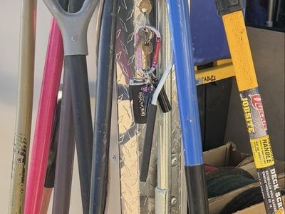 Assorted Used Garden & Yard Tools: Rake, Shovels(flat) (spade) roofing stripper/floor stripper/ice scraper CASH ONLY