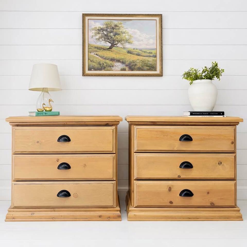 Modern Minimalist Neutral Oversized XXL 3 Drawer Nightstands | Modern 3 Drawer Oversized Drawers