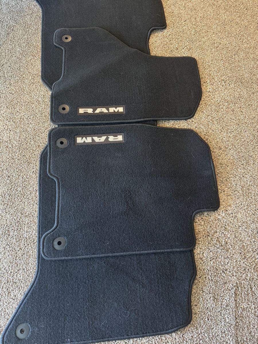 2024 Ram Floor mats