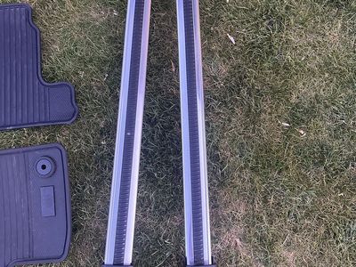 2025 Buick Enclave Crossbars oem