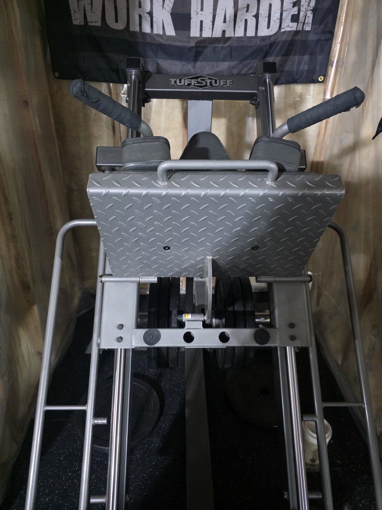 Main image 5